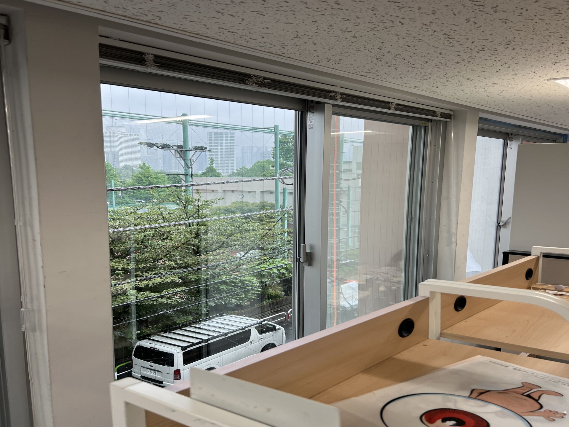 四谷区ビルサッシカバー工法工事